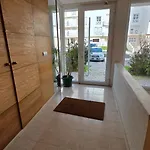 Maia Surf House - Al דירה פרל