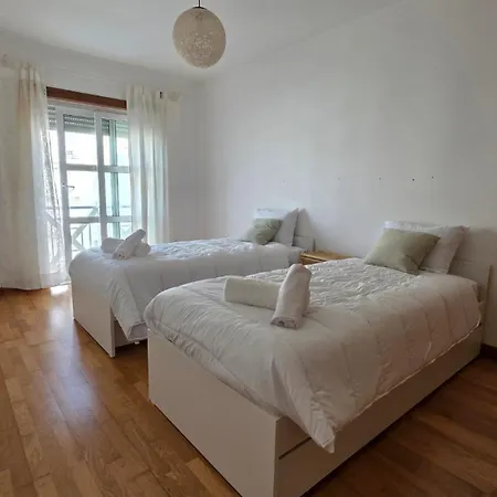 Maia Surf House - Baleal アパート
