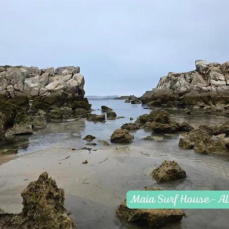 Maia Surf House - Al 아파트 *