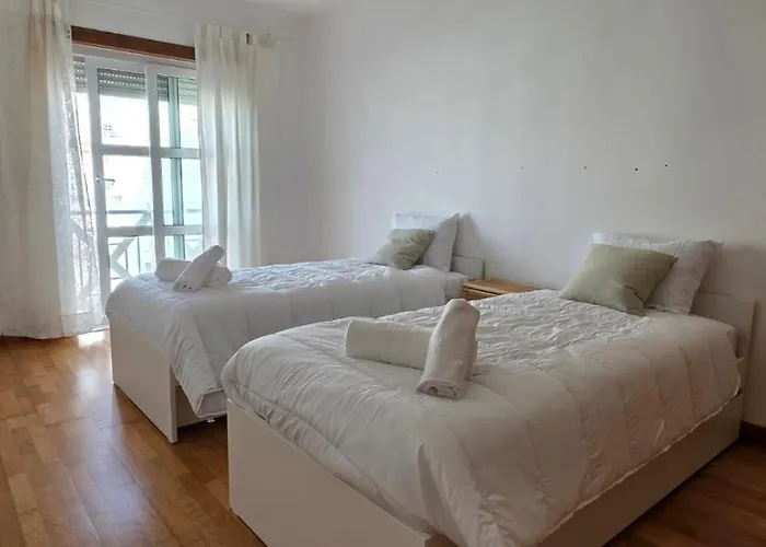 Maia Surf House - Al 아파트